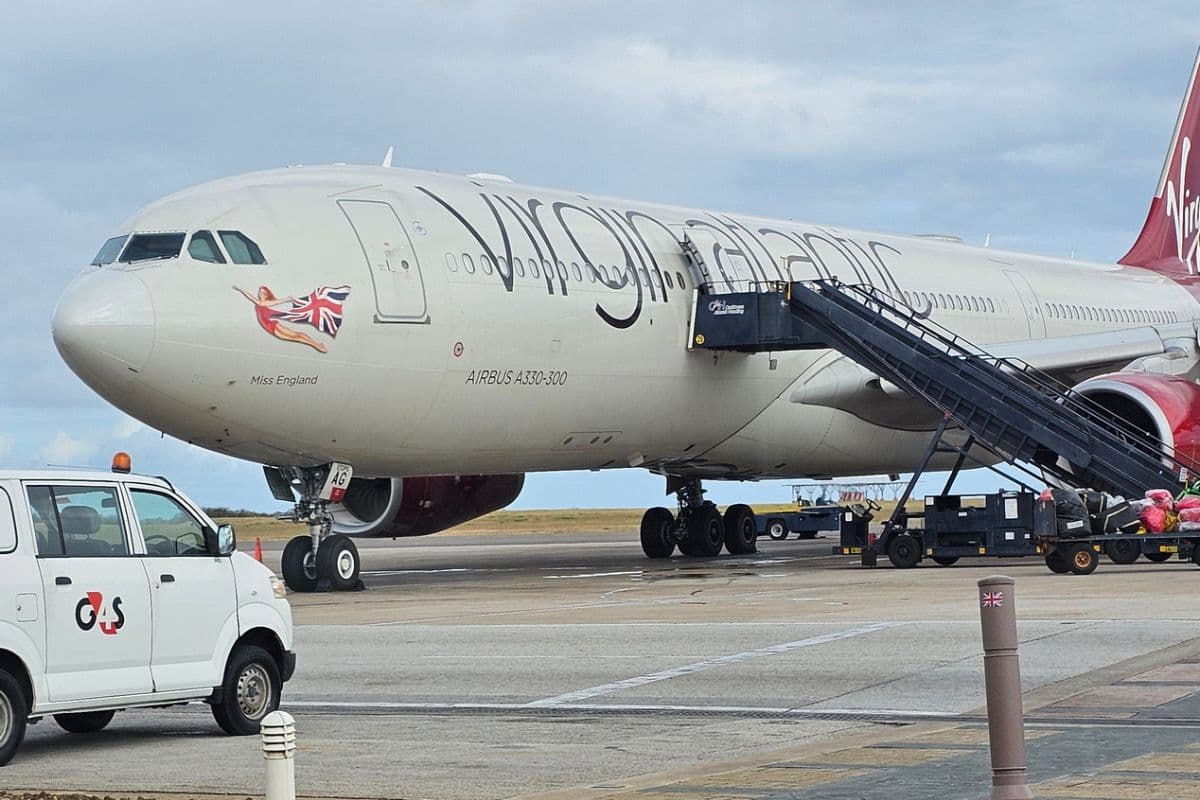 Long Haul Flight Tips: How To Survive Long Haul Flights