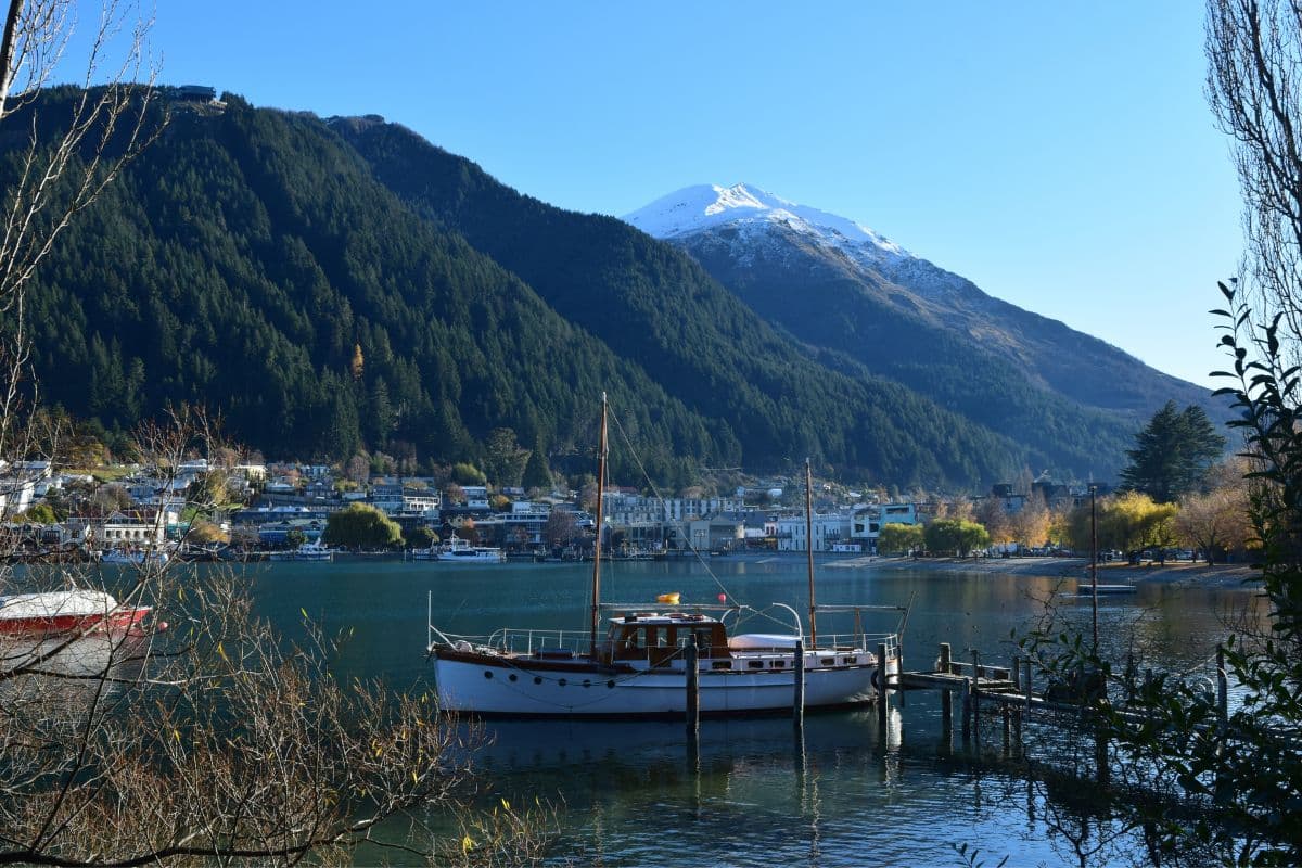 The Ultimate New Zealand Travel Guide — 4 Weeks Around Aotearoa